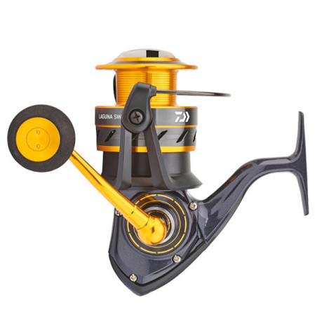 PESCA CARRETE DAIWA LAGUNA 24 SW